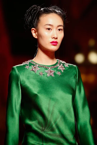 Look 31